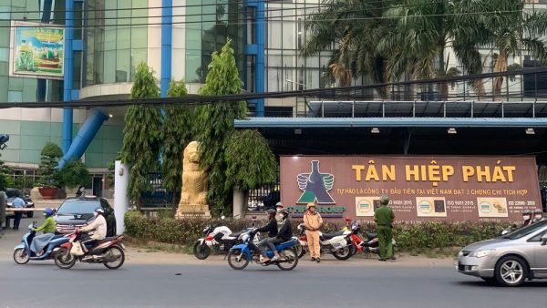 Chuyện gì đang xảy ra với Tân Hiệp Phát